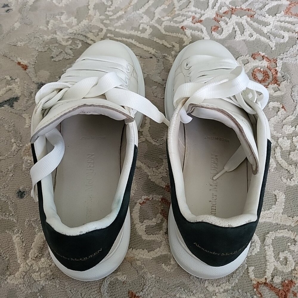 Alexander mcqueen